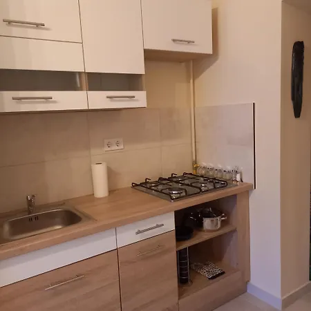 Alexa Διαμέρισμα Πετς